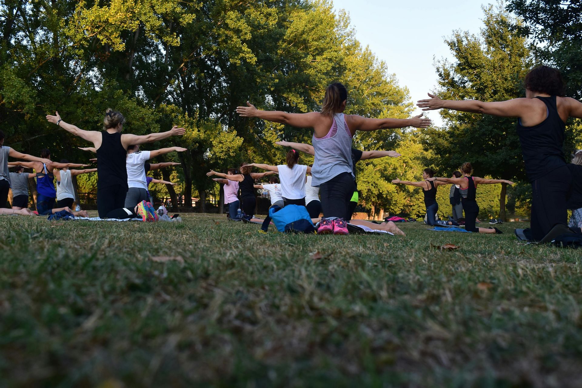 benefits of morning yoga flow (image sourced via Pexels / Photo by rui)